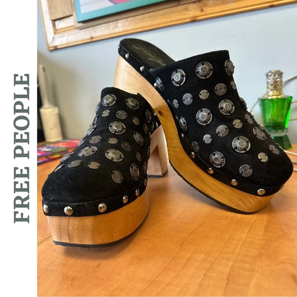Free People Claudia  Wooden Platform Clogs Black Suede Metal Detail Size 41 - Picture 3 of 7